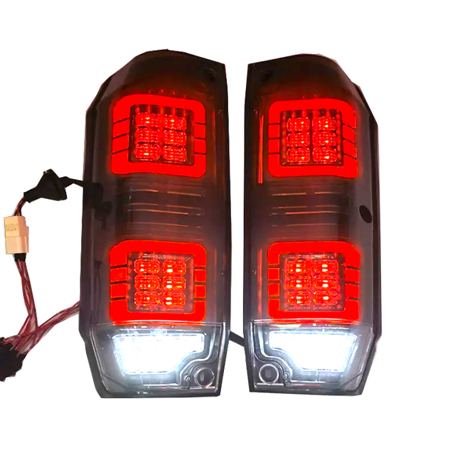 Lampu Ekor LED Diubahsuai Untuk FJ75 FJ79 SUV Land Cruiser