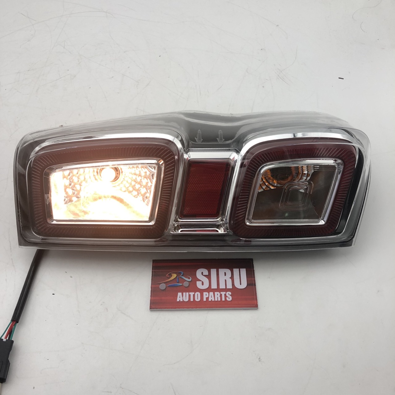 Manufacturer supply OEM Taillights For Isuzu Dmax 2020 High Configuration