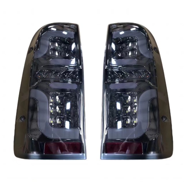 Toyota Hilux Vigo / Vigo Champ 12-15 / Full LED Taillamp with Light Bar Design 