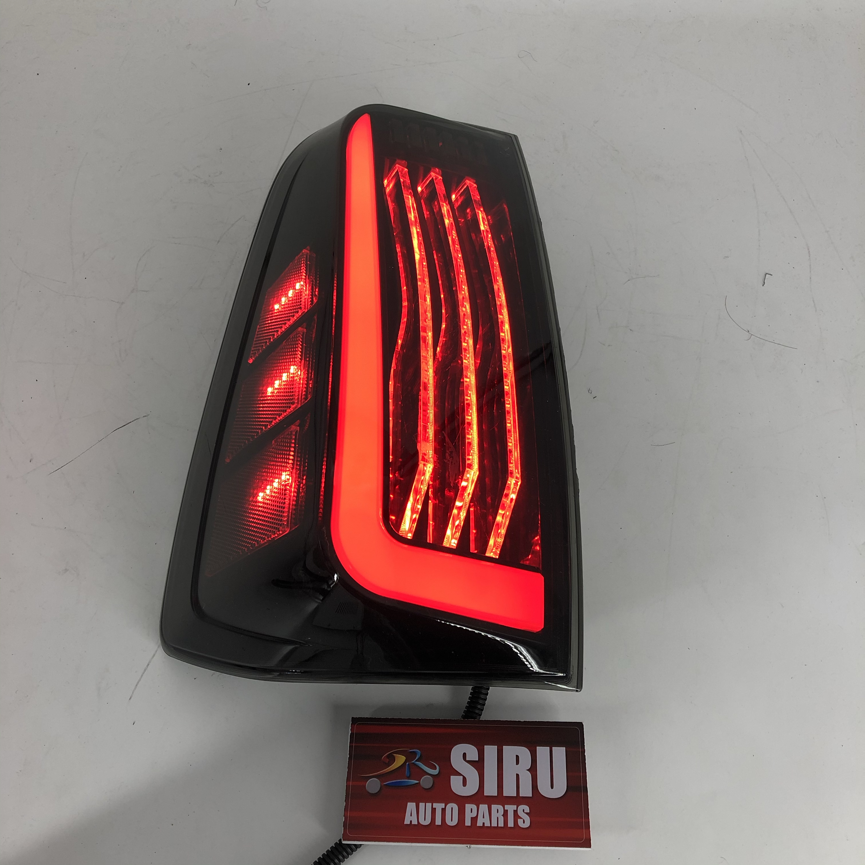 Modified Tail Light Lamp for Nissan Navara 2015-2016