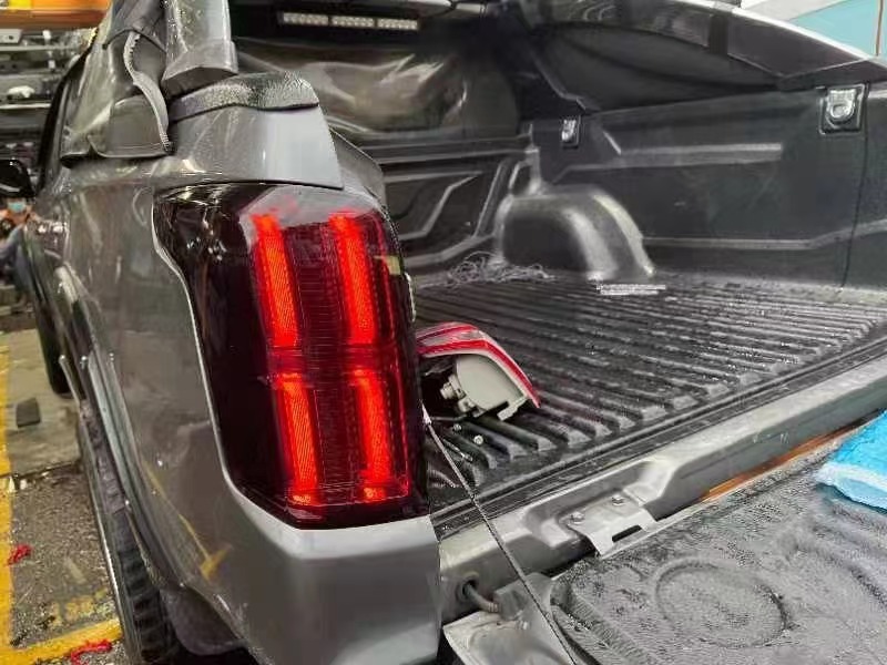 Factory Price Modified Tail Lamps For Mitsubishi L200 Pickup 2015+ 