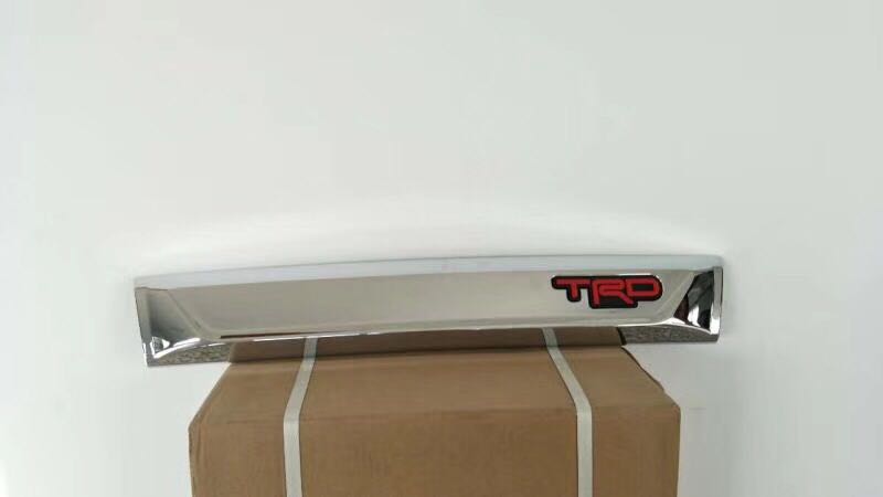 2015 Toyota Fortuner White Front Bumper Moulding