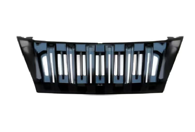 2015 Toyota Fortuner Modified Front Grille – Vertical Bar Design